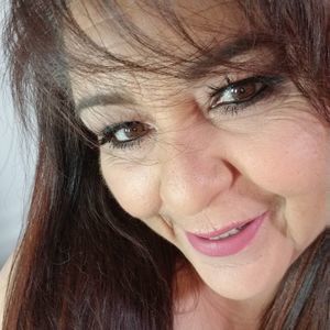 Meet your Posher, Evangelina